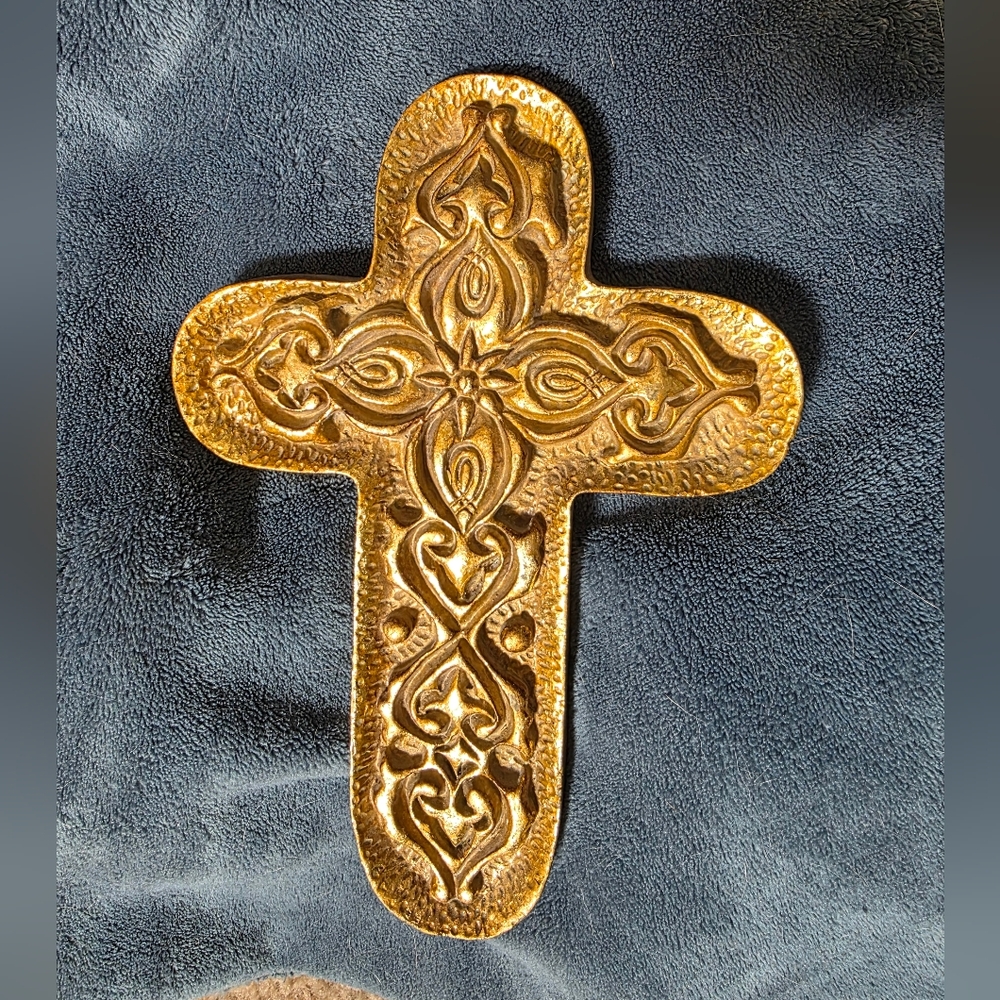 Ornate Gold Cross Wall Decor